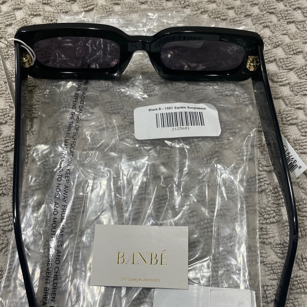 Banbe The Seymour Black Square Sunglasses black midnight fade - Picture 5 of 6